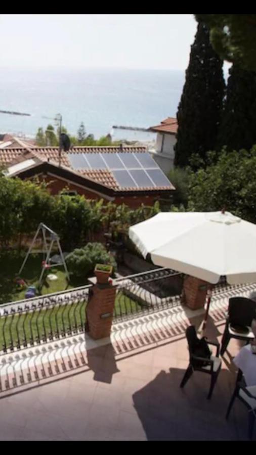 Dolcevita Rooms Arma di Taggia Exteriér fotografie